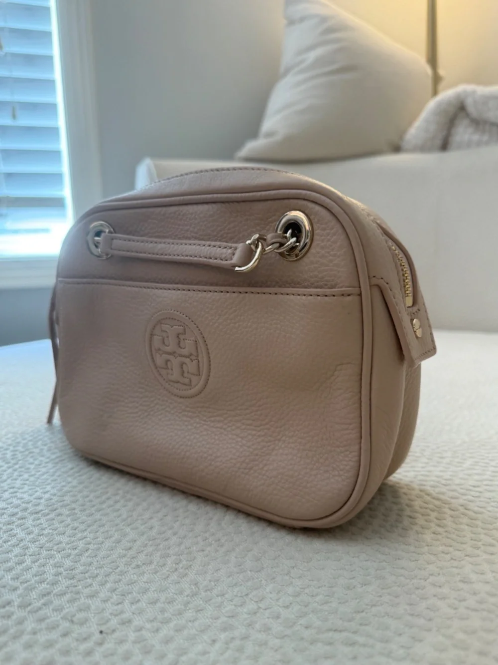 Tory Burch Bombé Chain Crossbody Bag Light Oak Blush Pink Leather